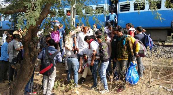 भोपाल-उज्जैन पैसेंजर ट्रेन में धमाका,आधा दर्जन यात्री घायल