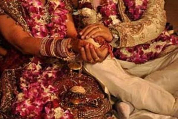 विधवा और दिव्यांग से शादी करने पर सरकार देगी दो लाख रुपए