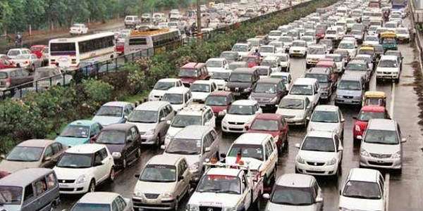 दिल्ली में ऑड-ईवन व्यवस्था: किन्हें मिलेगी छूट।