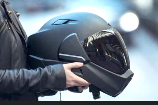 रतलाम: हेलमेट पहनने पर ही मिलेगा पेट्रोल, कलेक्टर ने जारी किए निर्देश