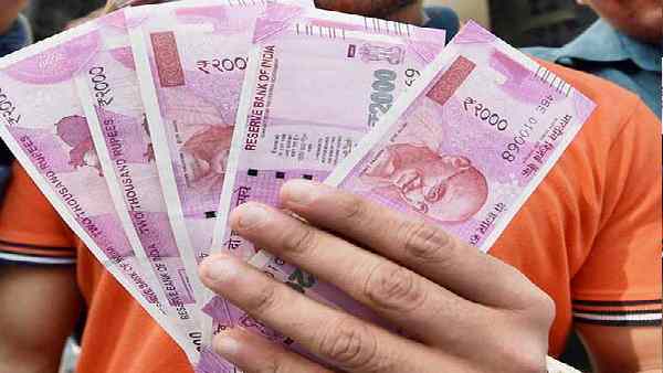 बड़ी खबर – 2 हजार का नोट वापस लेगा RBI, 30 सितंबर तक बैंकों में बदल सकेंगे