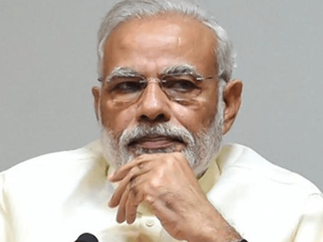 यूपी बाल अधिकार संरक्षण आयोग ने PM मोदी से पूछा, किसने गोद लिया?