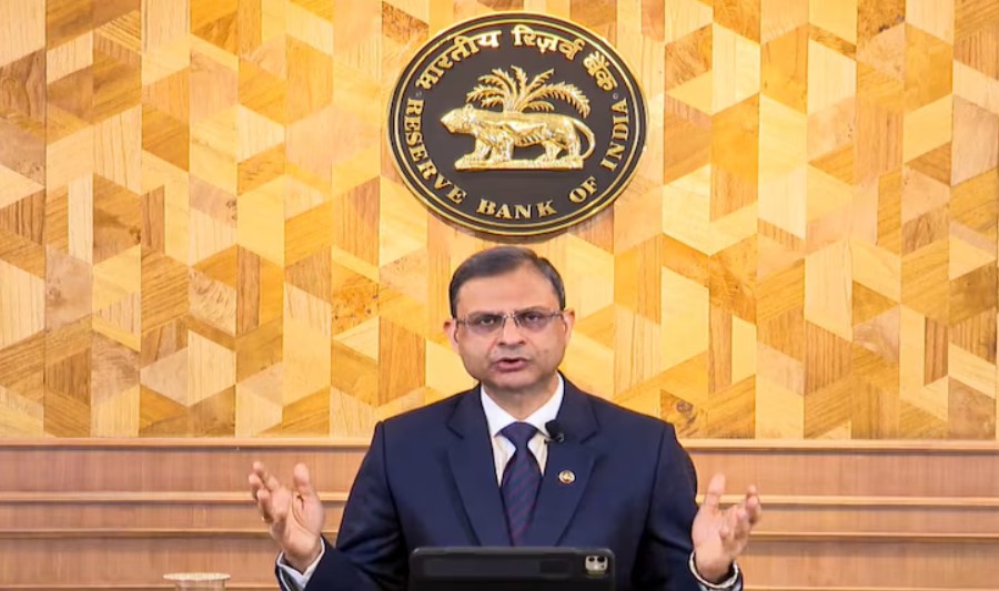 आरबीआई ने रेपो रेट में नहीं किया बदलाव, कम नहीं होगी Loan की ईएमआई