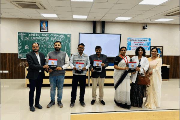 रतलाम: व्हाइट कोट सेरेमनी एवं मेंटर–मेंटी कार्यक्रम की लॉगबुक का विमोचन